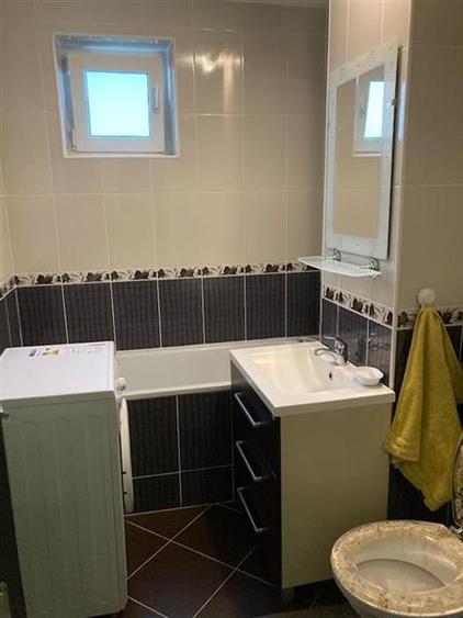 Inchiriere apartament 2 camere zona 7 Noiembrie etaj 1