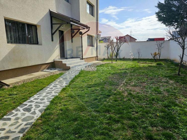 Casa / Vila spatioasa P+1+M de vanzare zona Padurea Cernica - 29
