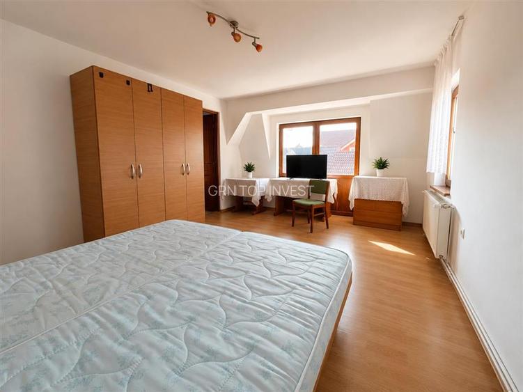 Casa individuala 5 camere 2 bai teren 545mp - Lupeni - 11