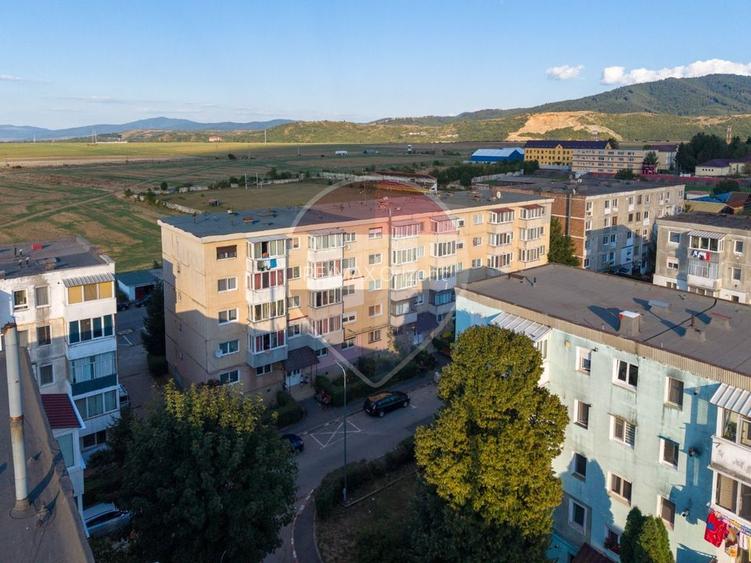 Apartament 2 camere, decomandat,boxa si loc de parcare! - 10