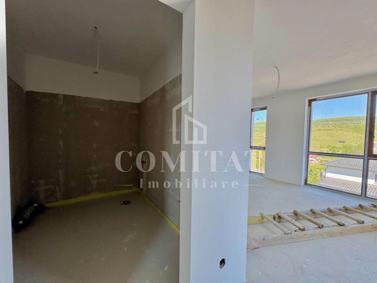 Casa tip duplex în Baciu