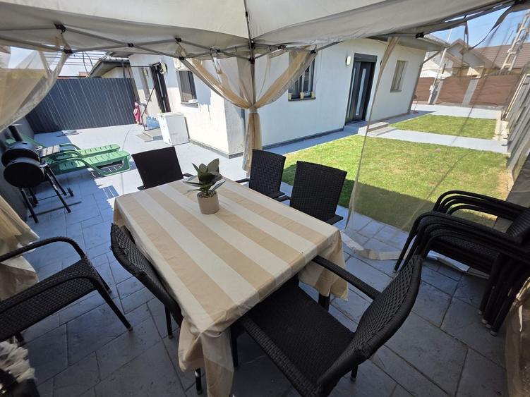CASA INDIVIDUALA - PANOURI, MOBILATA, STRADA ASFALTATA, COMISION 0%