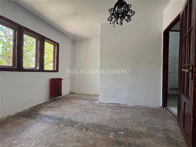 Cameră de cămin de vânzare – Frumoasa | Etaj 3/4 | 16 mp - 2