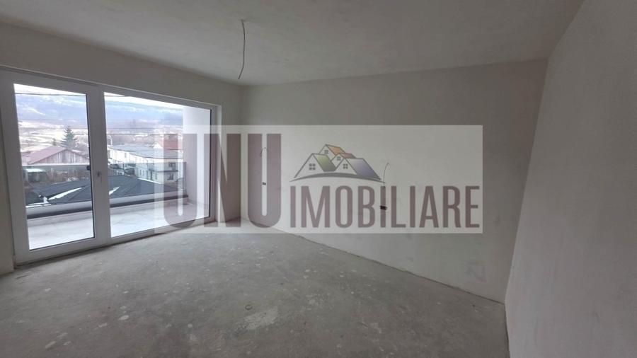 Comision 0%  Casă 200 mp utili  4 dormitoare 4 băi Bucium – Șos. Bârnova 700 mp teren