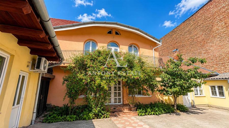 Antony Estate | Ciorogariu Residence, Ultracentral, Roman Ciorogariu, Oradea