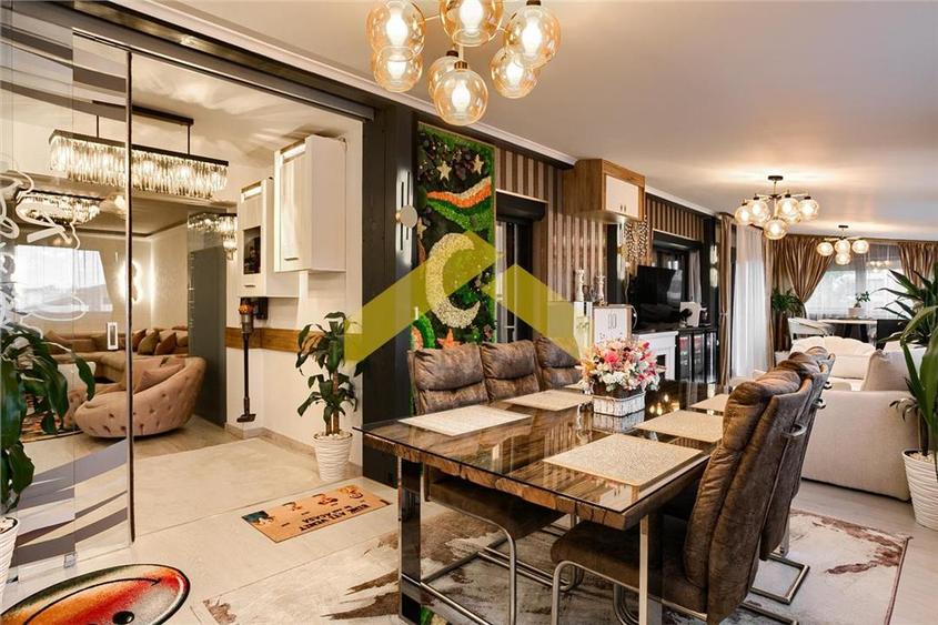 Apartament 3 camere LUX de vanzare Adora Park