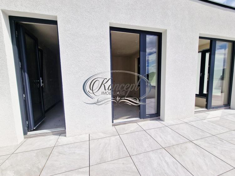 Casa exclusivista cu terasa si vedere panoramica