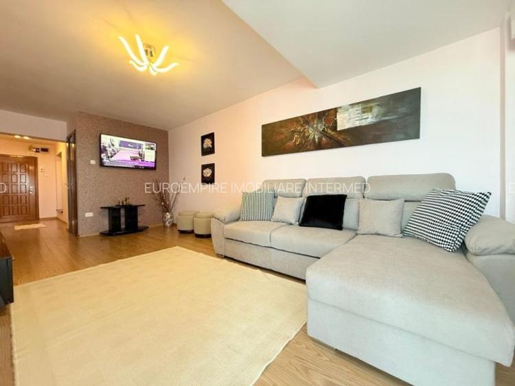 Apartament 3 camere de vanzare zona Faleza nord, vedere mare,CENTRALA, MOBILAT - 3