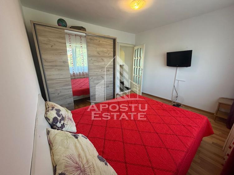 Apartament cu 2 camere de vanzare , decomandat , Lipovei , Timisoara