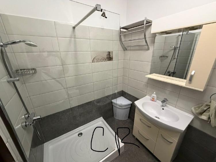 Vanzare apartament 2 camere