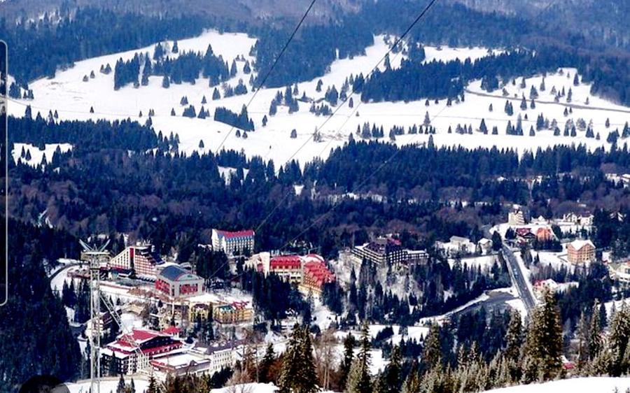 Teren superb Poian Brasov cu front la trei drumuri