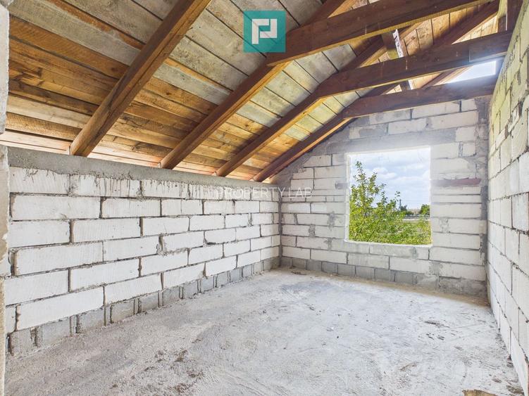 Casă impunătoare în Păuliș - 8