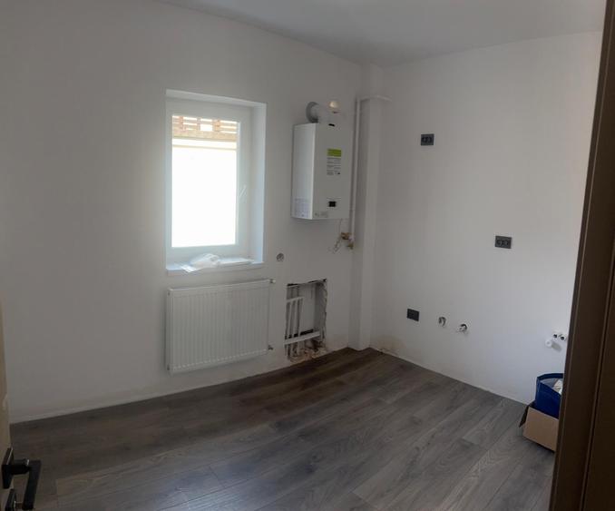 Apartament nou, 3 camere, zona Tractorul