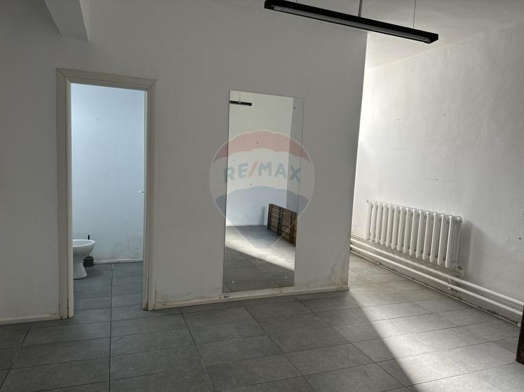 Spațiu comercial de 214mp de vânzare în zona Central