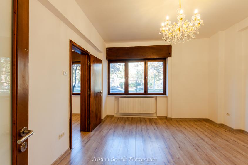 Apartament spațios bulevardul Lascăr Catargiu