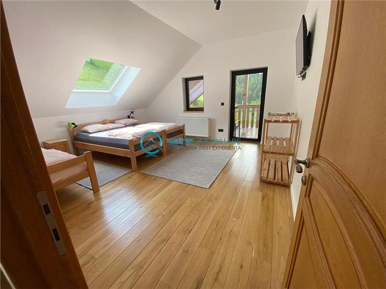 Royal Imobiliare - Vanzare vila/pensiune in zona Harghita