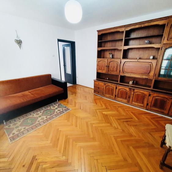 Simion Barnutiu,3 camere, centrala proprie, 0% Comision