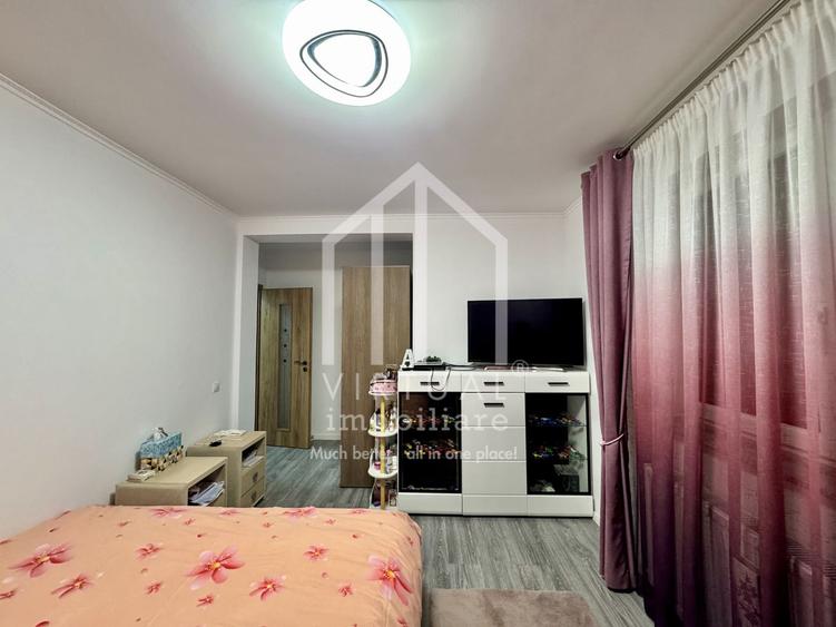 Apartament cu 3 camere, 72mp utili+12mp terasa, etaj 1/3, 2 parcari