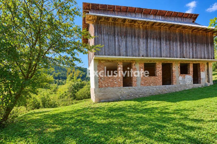 Teren intravilan de vanzare – Curtea de Arges, Str. Valea Doamnei