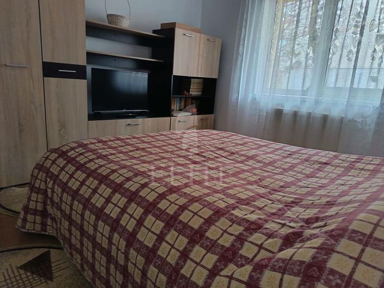 Apartament 3 camere în zona STRAZII PLOPILOR NOI