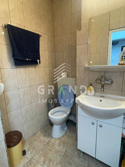 Apartament 3 camere de vanzare, 2 bai, ZORILOR