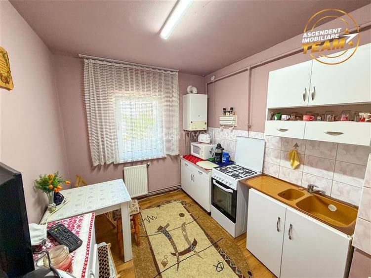 Apartament 2 camere, decomandat, etaj 2,  Lenin, Sfantu Gheorghe - 3