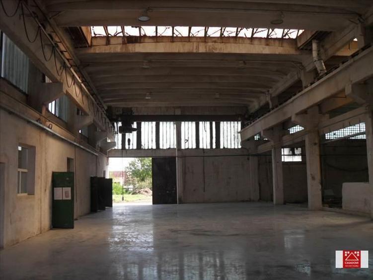 Platforma industriala de vanzare