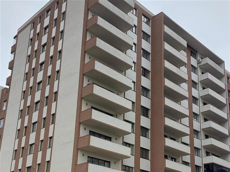 APARTAMENT 3 CAMERE CU PARCARE SUBTERANA IN ISARAN - TRACTORUL ZONA CORESI MALL