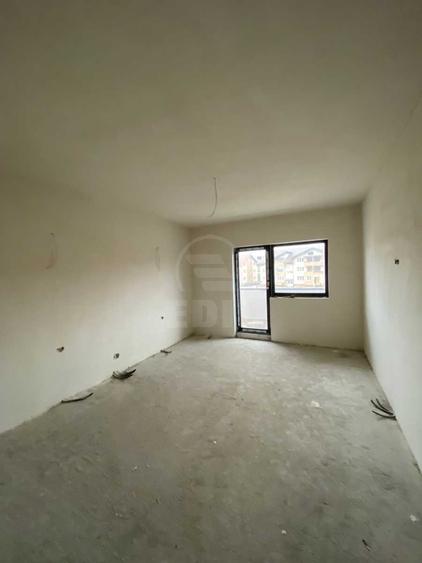 Duplex cu terasa circulara zona Sub Cetate
