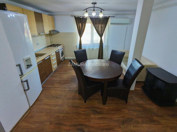 🏡 De închiriat | Apartament 3 camere - 3