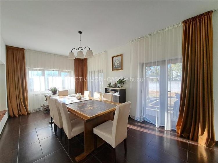 Casa cu piscina - Buftea - 8 camere - 4 bai - 620mp - 2500mp teren - 28