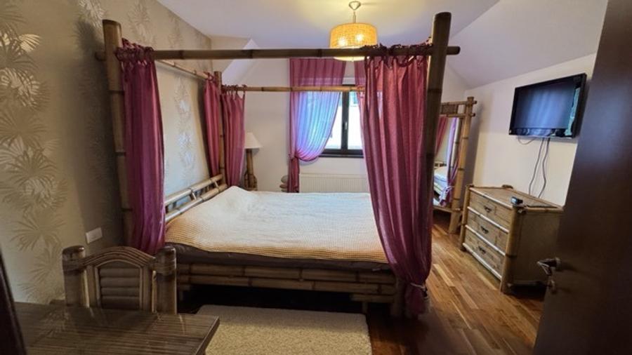 VIND  VILA  SUPERBA  PREDEAL  ( BV) Cioplea