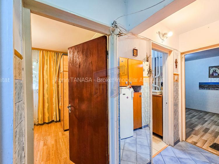 Apartament 2 camere de vânzare | Drumul Taberei | Etaj 3/10 | Metrou - 7