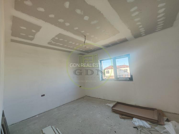Casa 4 camere, teren 200 mp, localitate Malu Mare, zona Selgros - 6