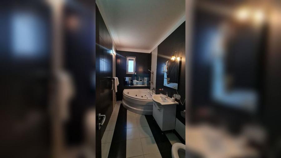 Apartament 2 cam 60 + 60 mp terasa, Europa, Zorilor!
