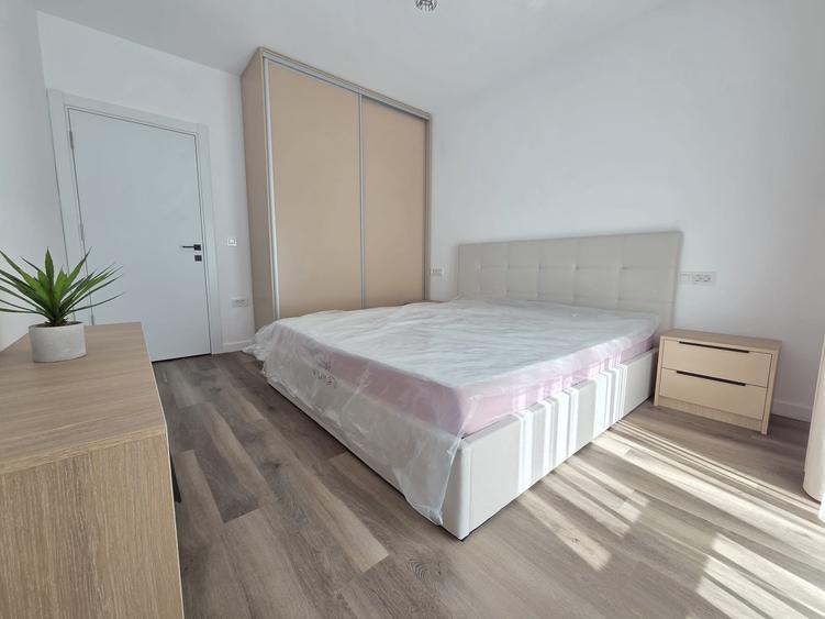 Apartament 2 camere bloc MELCHISEDEC IMPECABIL loc parcare