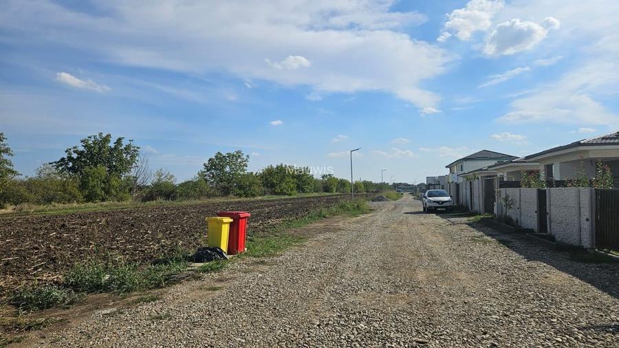 Vand lot de 1000mp in zona Tunari. Cel mai ieftin din zona! - 2