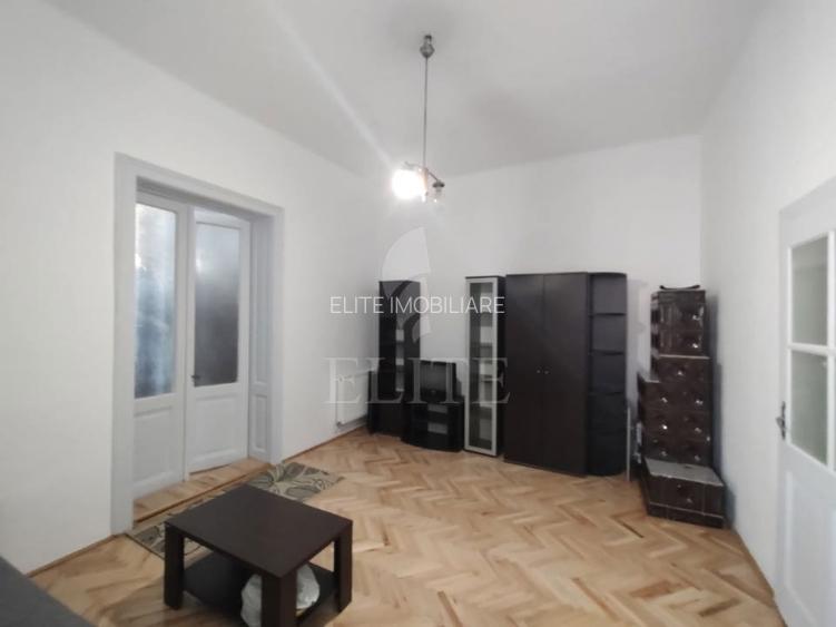 Casa / Casa 4 camere în zona CRISAN - 3