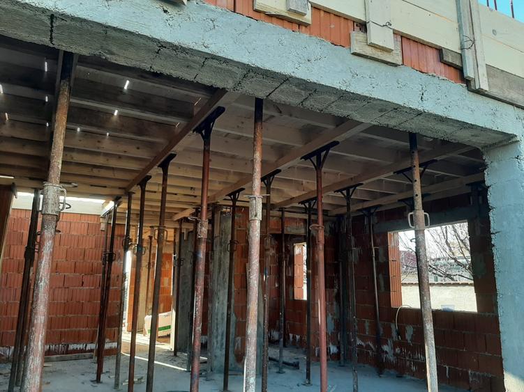 Casa Corbeanca de vanzare, pereți dubli, vecinătăți exclusiviste