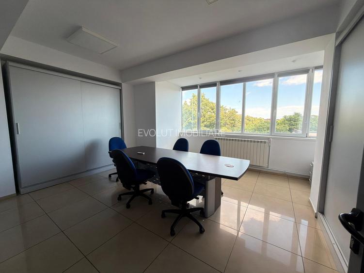 Spațiu comercial Birouri 208 mp + Terasă 196 mp - 21