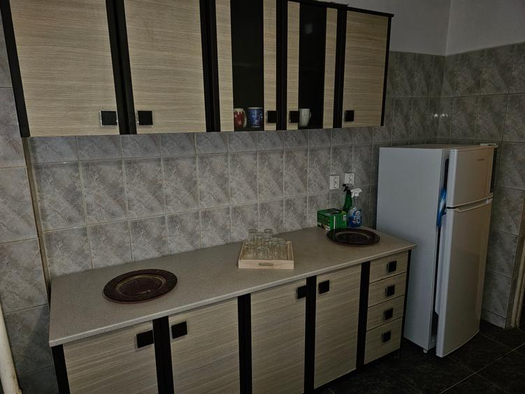 Dr.Taberei-Ghencea-Stadion Steaua-4/10-mobilat,480 €-contract ANAF-fara animale