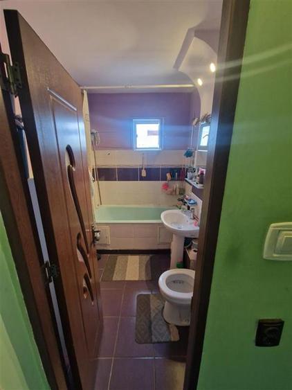 SPATIOS! 3 camere confort 1 Decomandat, 2 balcoane, 2 bai, Obor