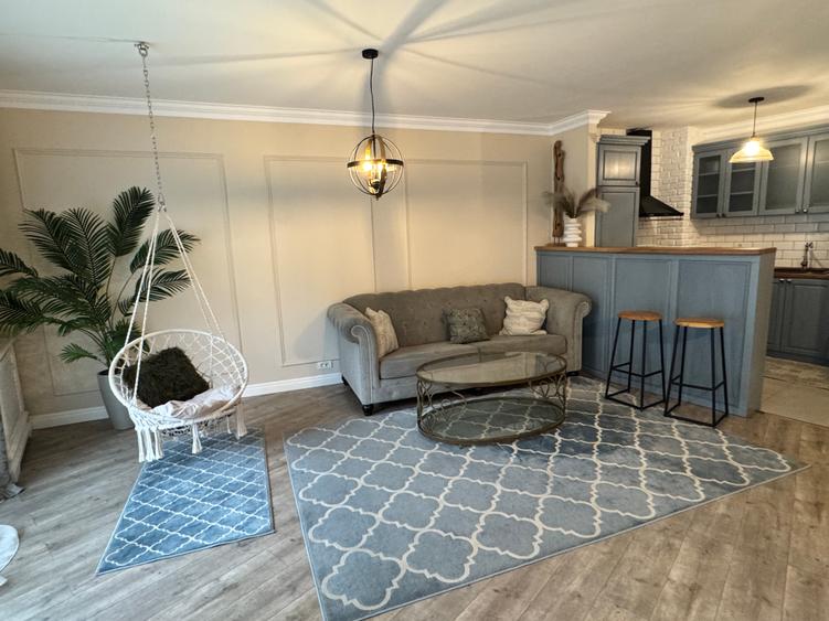 Apartament de inchiriat 3 camere, Tampa Gardens