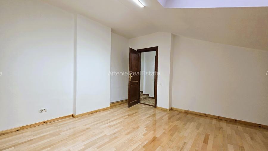 Unirii Casa Vila 320mp/ 12 camere/ Birouri/ It/ Creatie/ Showroom - 13