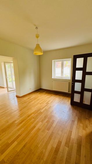 Vila Individuala Laguna Albastra | Bucatarie complet mobilata | Teren 600mp