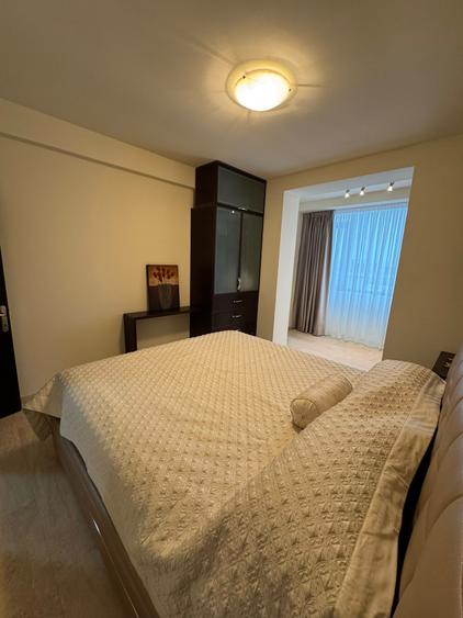 Apartament de lux - prima inchiriere - 50mp de plaja - CENTRU - mobilat, utilat