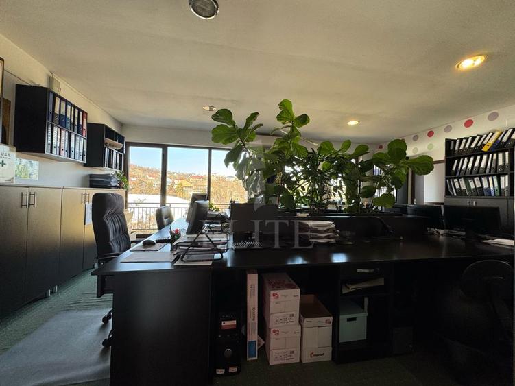 Apartament 4 camere în zona MARAMURESULUI