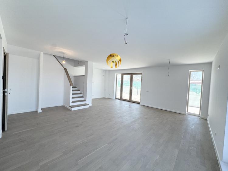 Casa 4 camere - Complex Privat - Aproape de DN1 - Otopeni Odaile