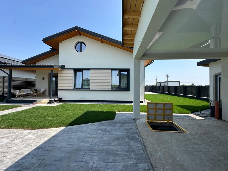 Casa gata de mutat 4 camere