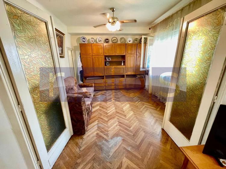 VANZARE APARTAMENT 3 CAMERE DACIA EMINESCU 80MP SEMIDECOMANDAT TERASA MARE - 4